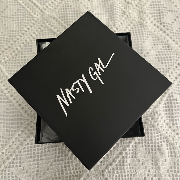 NWT Satin Buckle Detail Wedges - Picture 3 of 7